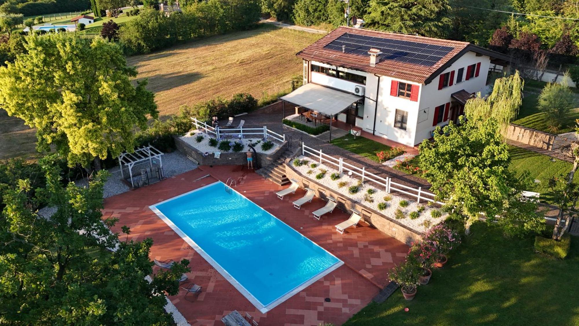 Villa Bagnole B&B - Holiday Apartments Лонато Екстер'єр фото